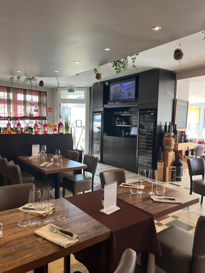 Auberge La Veranda Hesperange Екстер'єр фото