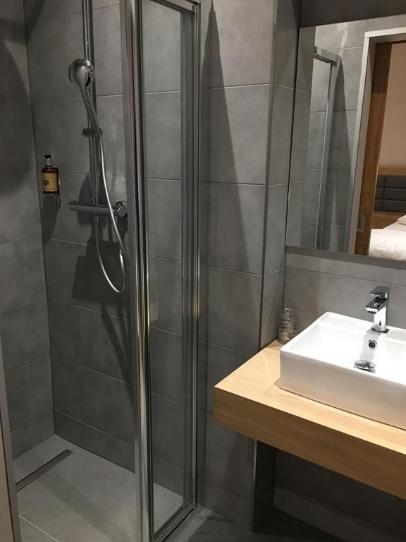 Auberge La Veranda Hesperange Екстер'єр фото