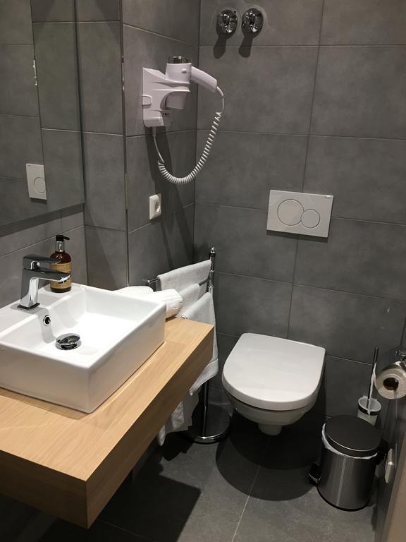 Auberge La Veranda Hesperange Екстер'єр фото